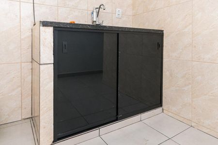 Casa de condomínio para alugar com 40m², 1 quarto e sem vagaCozinha - Armários