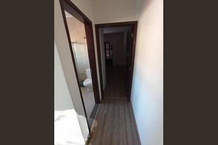 Casa à venda com 156m², 3 quartos e 2 vagas Casa à venda com 156m², 3 quartos e 2 vagasFoto 05