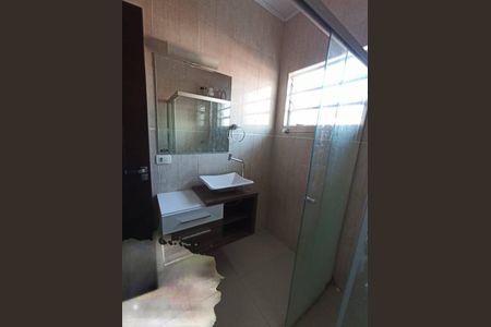 Casa à venda com 156m², 3 quartos e 2 vagas Casa à venda com 156m², 3 quartos e 2 vagasFoto 23