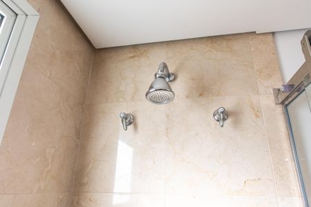 Apartamento para alugar com 343m², 4 quartos e 5 vagasBanheiro da suíte 4