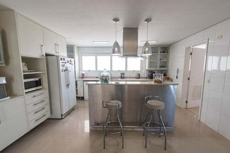 Apartamento para alugar com 343m², 4 quartos e 5 vagasCozinha
