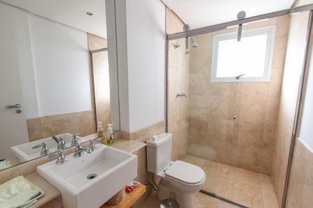 Apartamento para alugar com 343m², 4 quartos e 5 vagasBanheiro da suíte 3