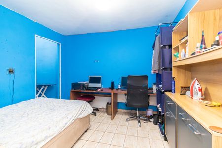 Casa à venda com 150m², 2 quartos e 3 vagasQuarto 2