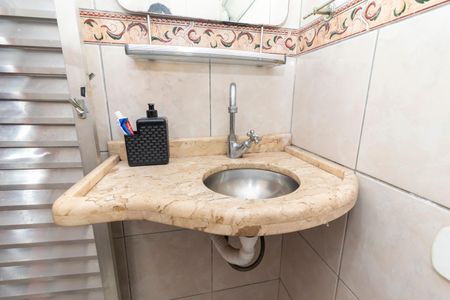Casa à venda com 150m², 2 quartos e 3 vagasBanheiro 2