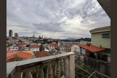 Casa à venda com 170m², 3 quartos e 4 vagasVista