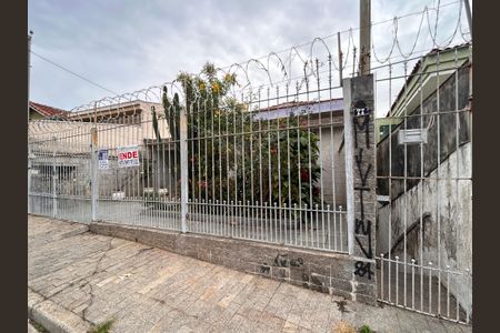 Casa à venda com 170m², 3 quartos e 4 vagasFachada