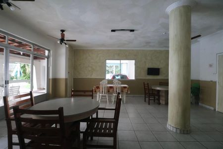 Apartamento para alugar com 100m², 3 quartos e 1 vagaÁrea comum - Salão de festas