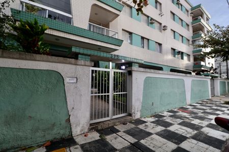 Apartamento para alugar com 100m², 3 quartos e 1 vagaFachada