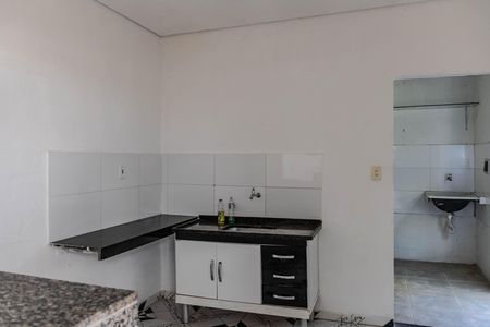 Casa para alugar com 60m², 1 quarto e 1 vaga Casa para alugar com 60m², 1 quarto e 1 vagaCozinha