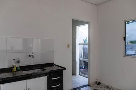 Casa para alugar com 60m², 1 quarto e 1 vaga Casa para alugar com 60m², 1 quarto e 1 vagaCozinha