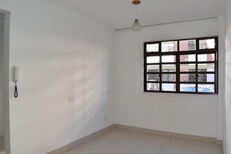 Apartamento para alugar com 45m², 2 quartos e 1 vaga Apartamento para alugar com 45m², 2 quartos e 1 vagaSala
