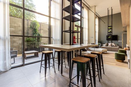 Studio à venda com 25m², 1 quarto e sem vagaÁrea comum - Salão de festas