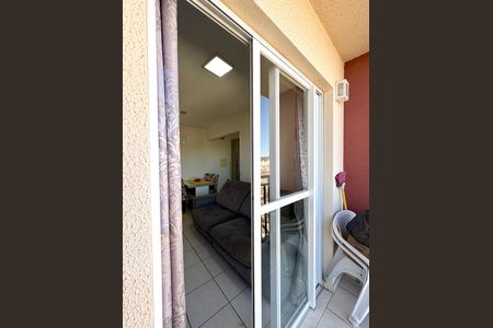 Apartamento à venda com 52m², 2 quartos e 2 vagas Apartamento à venda com 52m², 2 quartos e 2 vagasVaranda