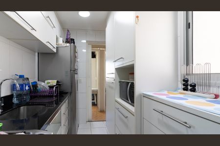 Apartamento à venda com 65m², 3 quartos e 2 vagasCozinha