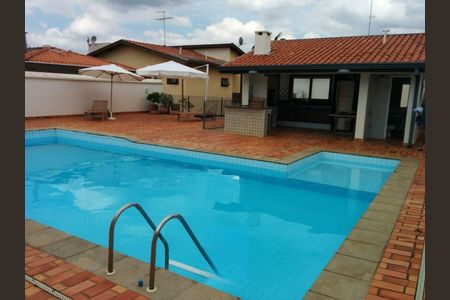 Casa de condomínio à venda com 440m², 5 quartos e 4 vagas