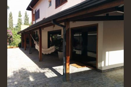 Casa de condomínio à venda com 440m², 5 quartos e 4 vagas