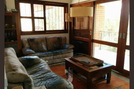 Casa de condomínio à venda com 440m², 5 quartos e 4 vagas