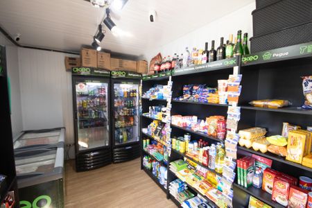 Apartamento à venda com 42m², 2 quartos e sem vagaMercado