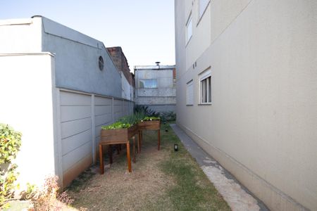 Apartamento à venda com 42m², 2 quartos e sem vagaHorta