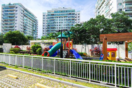 Apartamento para alugar com 84m², 3 quartos e 1 vagaÁrea Comum - Playground