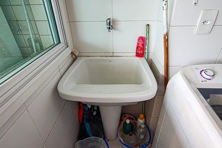 Apartamento para alugar com 84m², 3 quartos e 1 vagaÁrea de Serviço