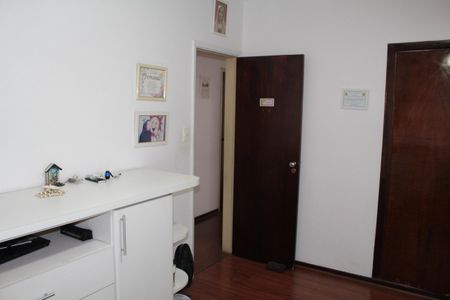 Apartamento à venda com 134m², 3 quartos e 1 vagaQuarto 2