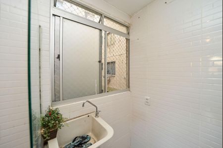 Apartamento para alugar com 40m², 2 quartos e 1 vaga Apartamento para alugar com 40m², 2 quartos e 1 vagaCozinha e Área de Serviço