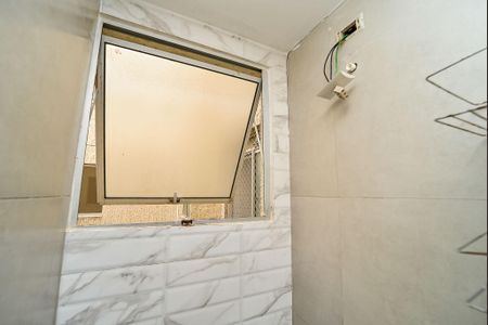 Apartamento para alugar com 40m², 2 quartos e 1 vaga Apartamento para alugar com 40m², 2 quartos e 1 vagaBanheiro