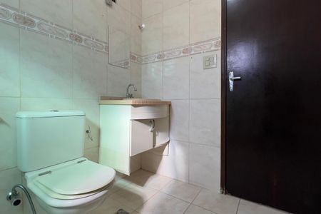 Casa à venda com 172m², 3 quartos e 2 vagasBanheiro Social