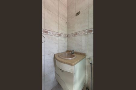 Casa à venda com 172m², 3 quartos e 2 vagasBanheiro da Suíte