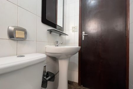 Casa à venda com 172m², 3 quartos e 2 vagasBanheiro Edícula