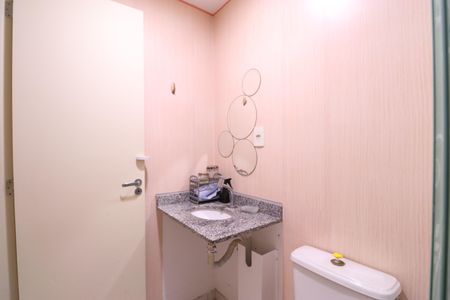 Apartamento à venda com 65m², 3 quartos e 1 vagaBanheiro Social