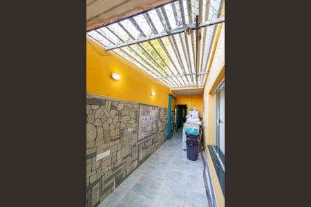 Casa à venda com 262m², 4 quartos e 2 vagasLavanderia