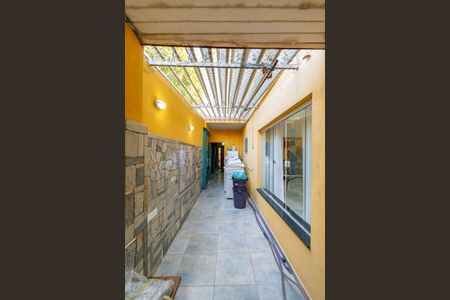 Casa à venda com 262m², 4 quartos e 2 vagasLavanderia