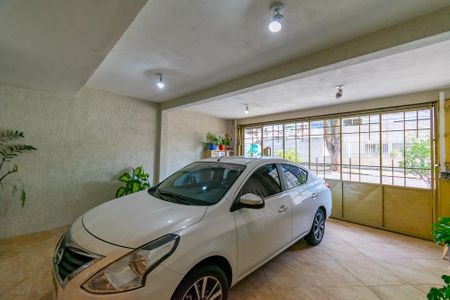 Casa à venda com 262m², 4 quartos e 2 vagasGaragem