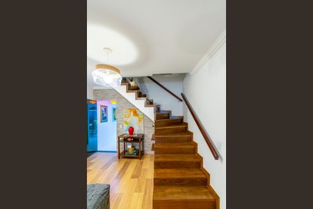 Casa à venda com 262m², 4 quartos e 2 vagasSala