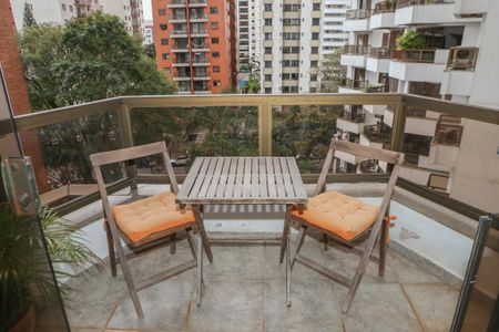 Sacada de apartamento para alugar com 3 quartos, 130m² em Lapa, São Paulo