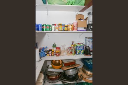 Apartamento à venda com 130m², 3 quartos e 2 vagas Apartamento à venda com 130m², 3 quartos e 2 vagasDespensa