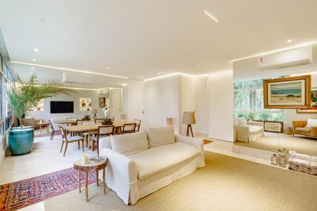 Apartamento à venda com 160m², 2 quartos e 2 vagas Apartamento à venda com 160m², 2 quartos e 2 vagasFoto 05