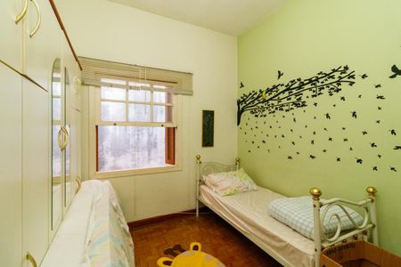 Casa à venda com 200m², 3 quartos e 2 vagasQuarto 3