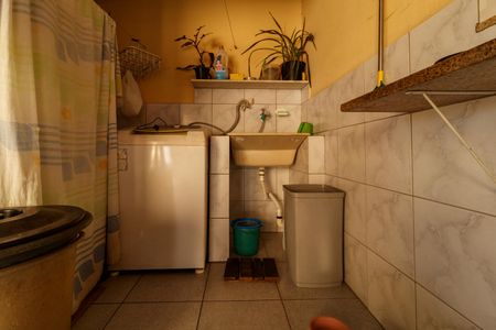 Casa à venda com 200m², 3 quartos e 2 vagasÁrea de Serviço