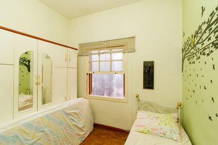 Casa à venda com 200m², 3 quartos e 2 vagasQuarto 3