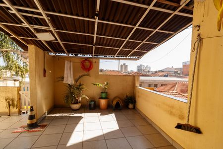 Casa à venda com 200m², 3 quartos e 2 vagasÁrea de Serviço