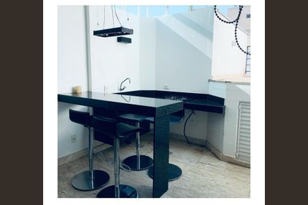 Apartamento à venda com 125m², 2 quartos e 1 vaga