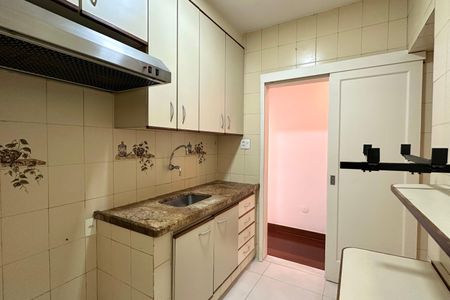 Apartamento à venda com 86m², 2 quartos e sem vagaCozinha