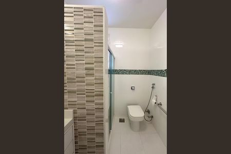 Apartamento à venda com 86m², 2 quartos e sem vagaBanheiro Social