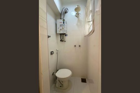 Apartamento à venda com 86m², 2 quartos e sem vagaBanheiro de Serviço