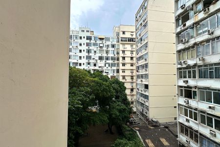 Vista/Sala de apartamento à venda com 2 quartos, 86m² em Copacabana, Rio de Janeiro