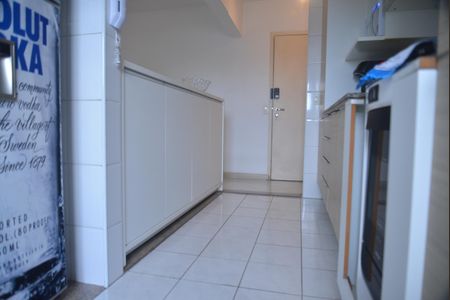 Apartamento à venda com 80m², 3 quartos e 2 vagasCozinha