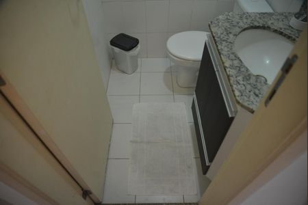Apartamento à venda com 80m², 3 quartos e 2 vagasBanheiro Social